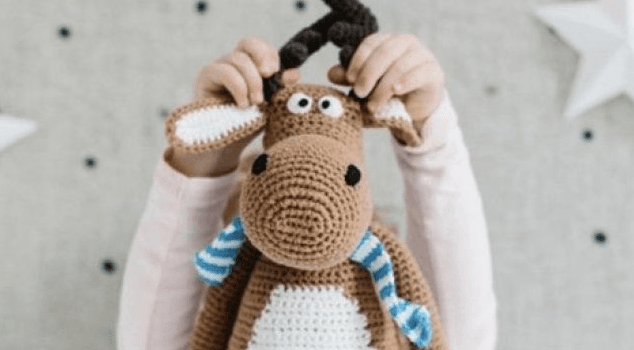 Raising grateful kids: 5 ways not to spoil your children this Christmas