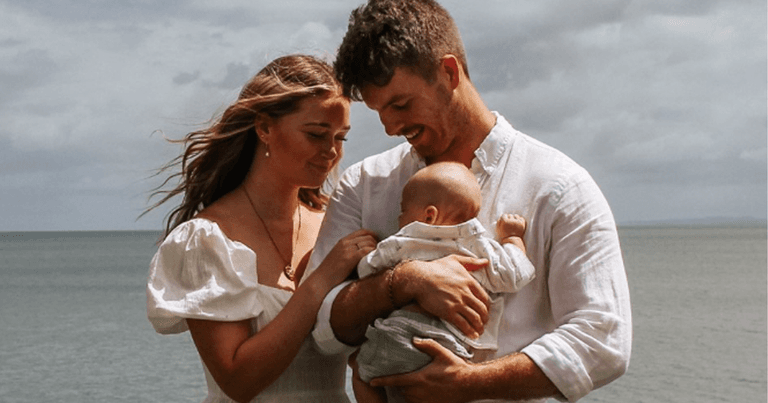 Man becomes Tinder date’s birthing partner after just 3 in-person dates