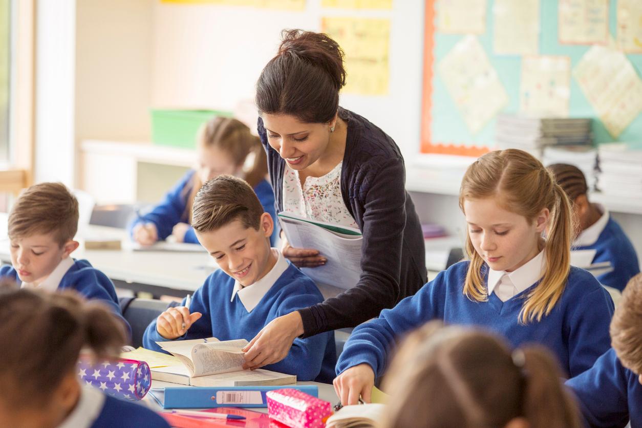 50% of new teachers are considering leaving Ireland for jobs abroad