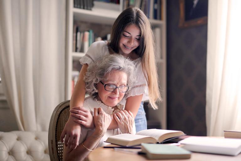 New study claims children who live near their grandparents are happier