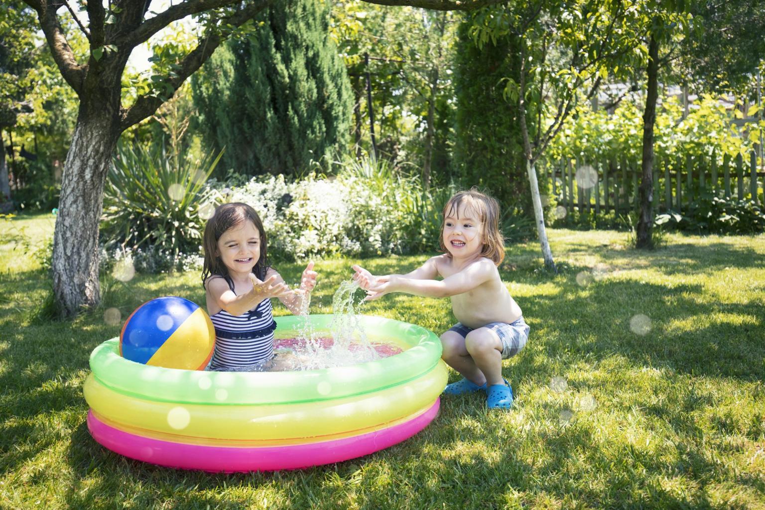 Parents warned to avoid making potentially dangerous paddling pool mistake