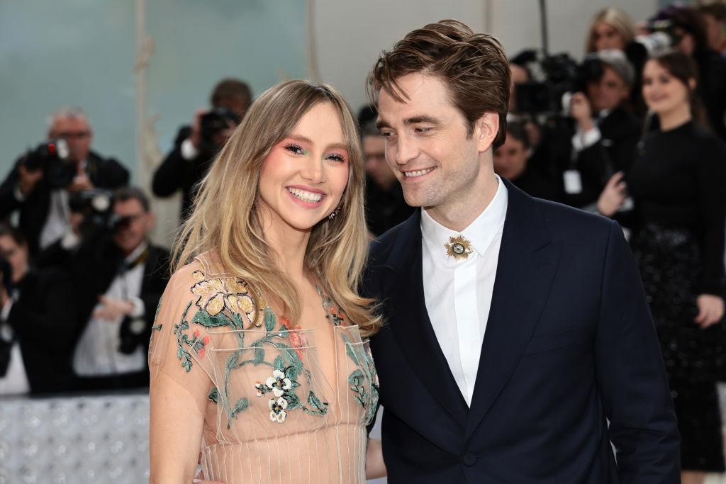 Robert Pattison and Suki Waterhouse expecting their first child