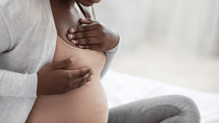 How to relieve breast pain and sore nipples during pregnancy
