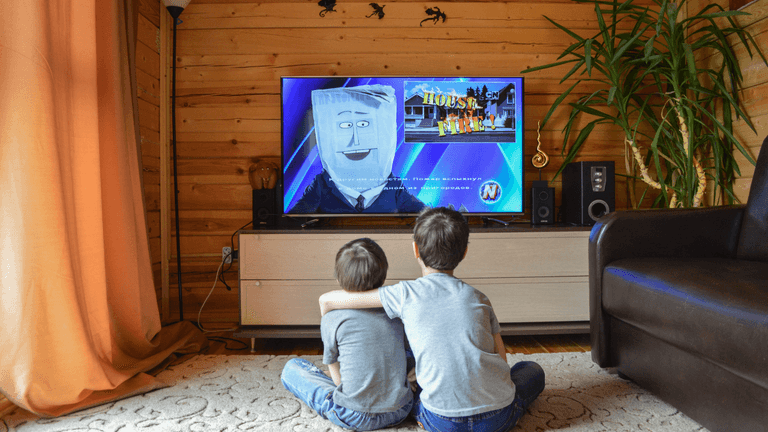 ‘My husband’s ridiculous TV rules for the kids are starting to cause a major issue’