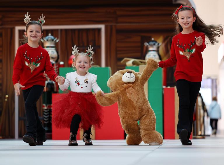 Santa Returns to Liffey Valley for a Magical Family Day