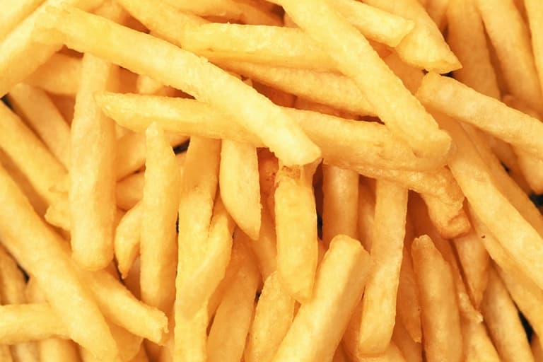 This vending machine offers 24-hour access to hot chips This vending machine offers 24-hour access to hot chips
