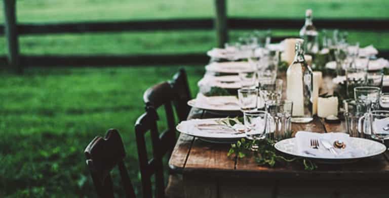 Cooking for a crowd? No sweat, here’s our top 10 tips Cooking for a crowd? No sweat, here’s our top 10 tips