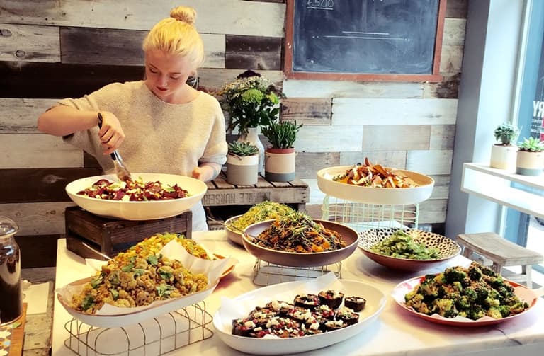 Salad and shopping in one spot? Eh, yes please… Salad and shopping in one spot? Eh, yes please…