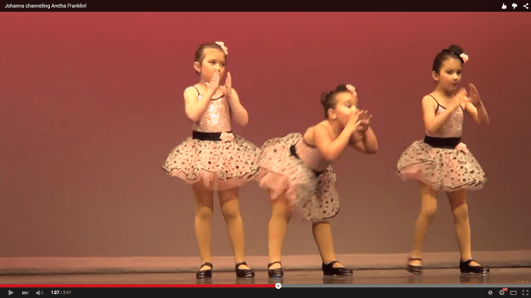 WATCH: This little woman is OWNING Aretha Franklin’s iconic hit WATCH: This little woman is OWNING Aretha Franklin’s iconic hit