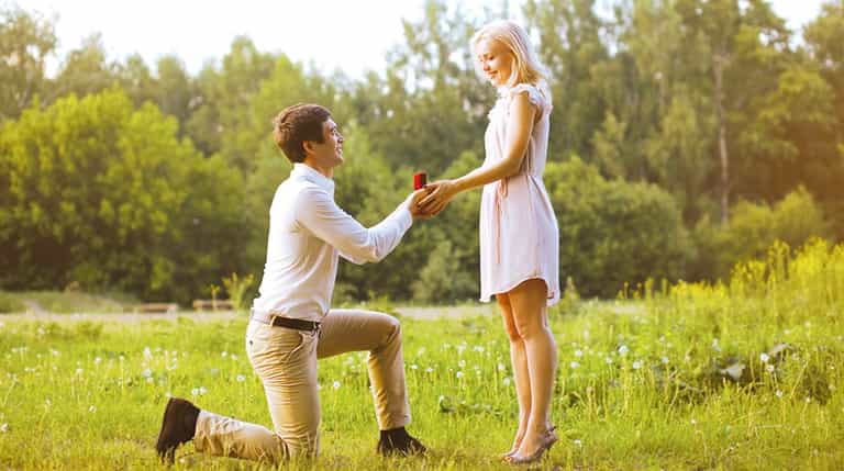 Want a HUGE engagement ring? Marry a Cork man… Want a HUGE engagement ring? Marry a Cork man…