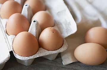 Kitchen hack: How to peel a boiled egg in seconds Kitchen hack: How to peel a boiled egg in seconds