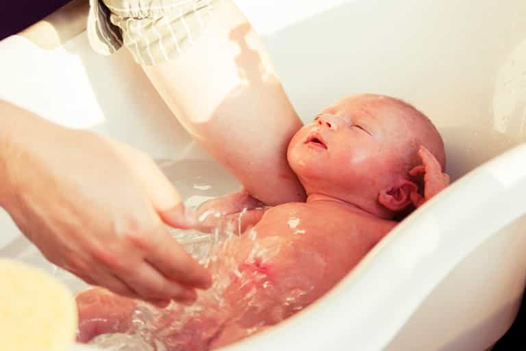 10 AMAZING Things You Might Not Know About Your Newborn Baby 10 AMAZING Things You Might Not Know About Your Newborn Baby