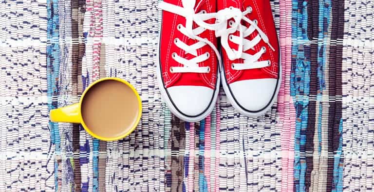 Have we been tying our shoes wrong FOREVER? Have we been tying our shoes wrong FOREVER?