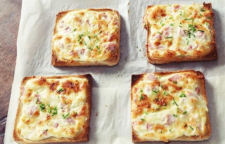 Flammkuchen: A fancy weekend sandwich to make right now Flammkuchen: A fancy weekend sandwich to make right now