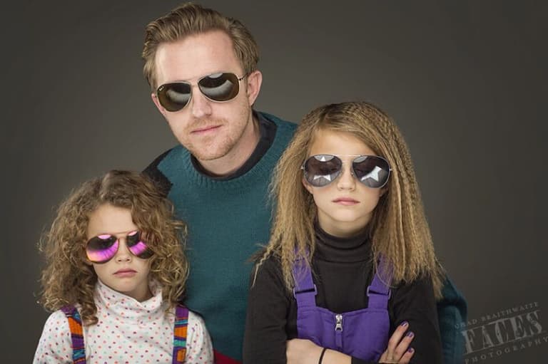 Single Dad’s photoshoot with his daughters goes viral Single Dad’s photoshoot with his daughters goes viral