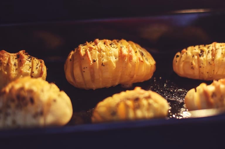 Pregnant? Take it easy on the potatoes (sorry) Pregnant? Take it easy on the potatoes (sorry)