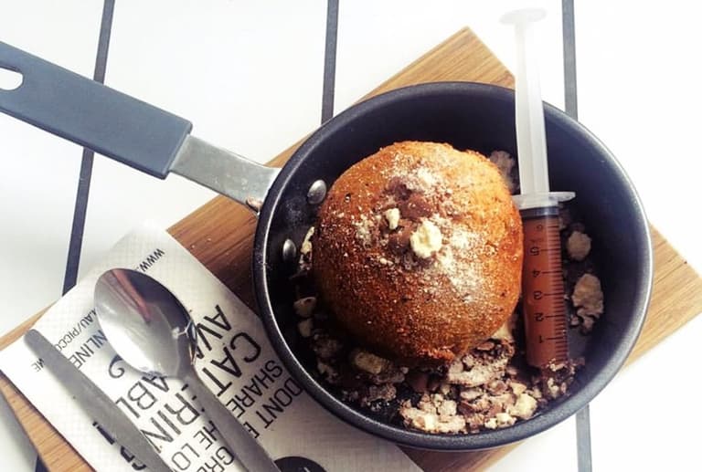 Behold The Fried Maltella: (Your January Diet Ends Here) Behold The Fried Maltella: (Your January Diet Ends Here)