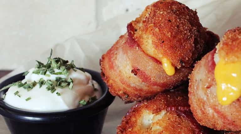 Make Monday Fun-Day With Mashed Potato Bacon Cheese Balls Make Monday Fun-Day With Mashed Potato Bacon Cheese Balls