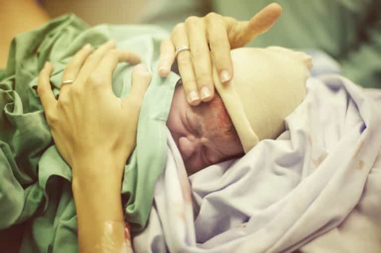 10 most dangerous things to say to a woman who’s just had a C-section 10 most dangerous things to say to a woman who’s just had a C-section