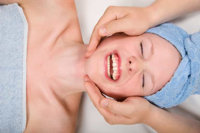 This is the Alternative to Botox ALL The (Natural-Looking) Celebs Go Crazy For This is the Alternative to Botox ALL The (Natural-Looking) Celebs Go Crazy For