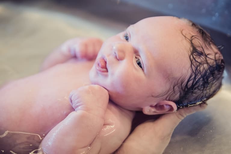 This Latest Video Of A ‘Gentle’ C-Section Might Change The Way We View Surgical Delivery This Latest Video Of A ‘Gentle’ C-Section Might Change The Way We View Surgical Delivery