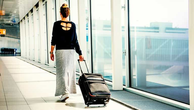 Irish Law ‘Adds to the Pain’ of Abortion – Harris Irish Law ‘Adds to the Pain’ of Abortion – Harris