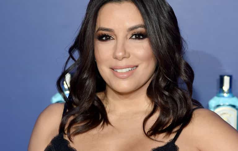 Eva Longoria shares her first picture of her baby bump Eva Longoria shares her first picture of her baby bump