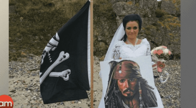 Louth woman married to 300-year-old ghost pirate defends relationship Louth woman married to 300-year-old ghost pirate defends relationship