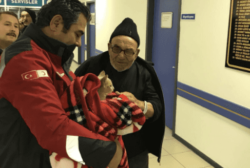 Old man and kitten survive house fire after home is burned to the ground Old man and kitten survive house fire after home is burned to the ground