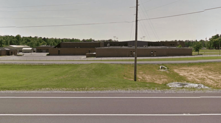 Kentucky high school shooting leaves one dead and seven wounded Kentucky high school shooting leaves one dead and seven wounded