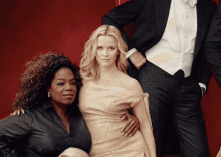 There was a MAJOR photoshop fail on the cover of Vanity Fair There was a MAJOR photoshop fail on the cover of Vanity Fair