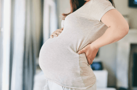A woman has given birth to a baby weighing almost 14lbs without pain relief A woman has given birth to a baby weighing almost 14lbs without pain relief