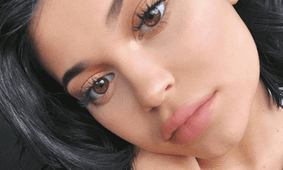 Travis Scott speaks for the first time about his new baby girl, Stormi Travis Scott speaks for the first time about his new baby girl, Stormi
