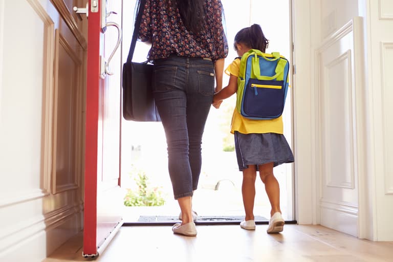 The 10 types of parents you always meet at the school gates The 10 types of parents you always meet at the school gates