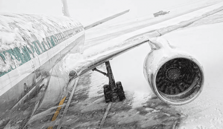 Flying to the US or Canada soon? Snow is causing HUGE delays and cancellations Flying to the US or Canada soon? Snow is causing HUGE delays and cancellations