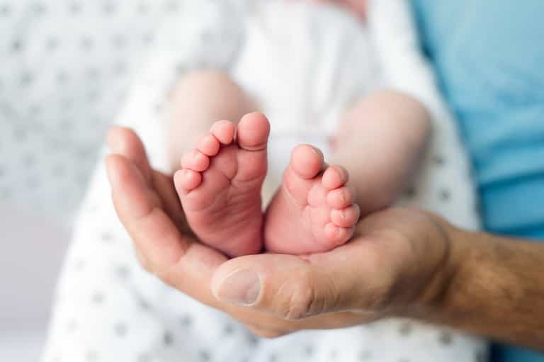 Baby born in China over four years after death of parents in car crash Baby born in China over four years after death of parents in car crash
