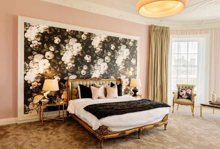 This dreamy hotel suite in Kilkenny looks like something straight off Pinterest! This dreamy hotel suite in Kilkenny looks like something straight off Pinterest!