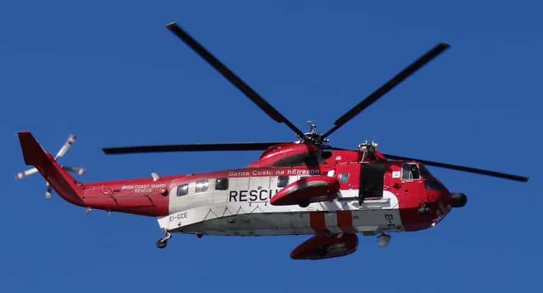Two teenagers have died after getting into difficulty while swimming in Clare Two teenagers have died after getting into difficulty while swimming in Clare