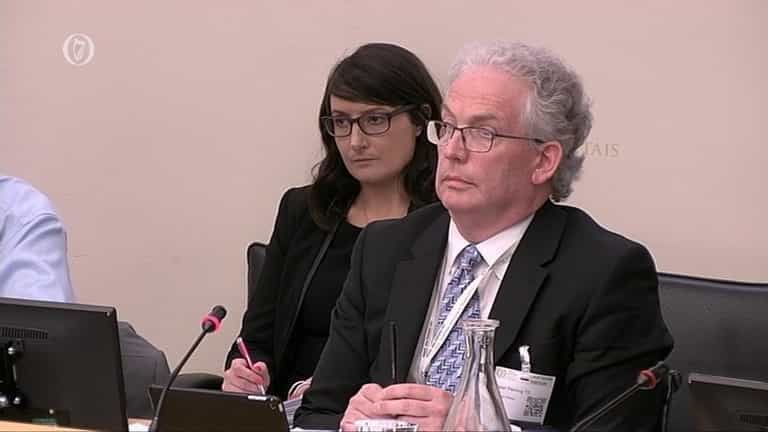 Cervical cancer scandal: HSE boss Tony O’Brien is stepping down Cervical cancer scandal: HSE boss Tony O’Brien is stepping down