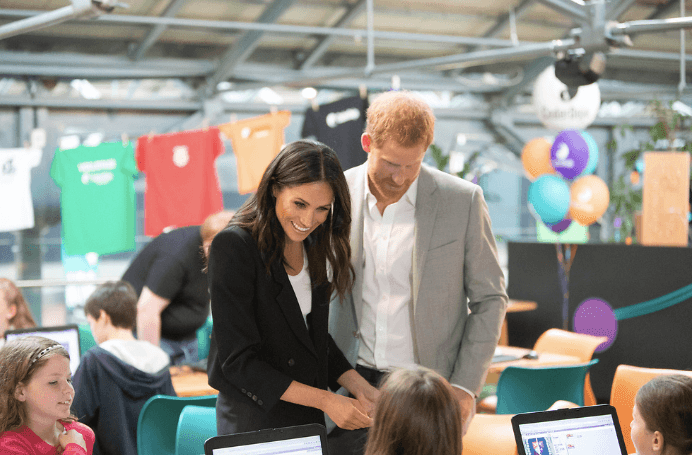 Meghan and Harry met child programmers in Dublin yesterday and the pictures are adorable Meghan and Harry met child programmers in Dublin yesterday and the pictures are adorable