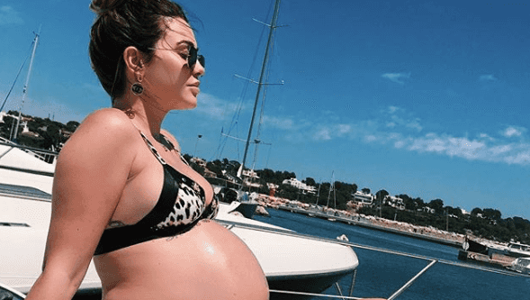 Harriette Harper gives birth to baby boy after ‘barbaric’ 20-hour labour Harriette Harper gives birth to baby boy after ‘barbaric’ 20-hour labour