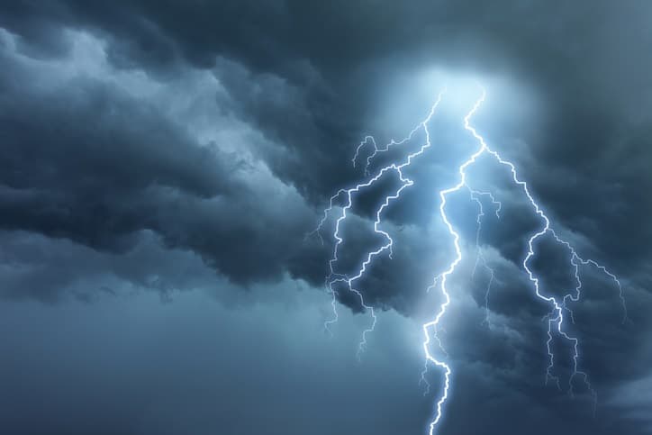 Severe thunderstorms expected as heatwave to last another two weeks Severe thunderstorms expected as heatwave to last another two weeks