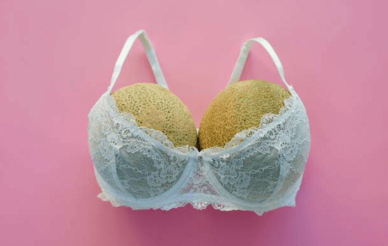 Woman asks if she’s being unreasonable after husband talks about her boobs at wedding Woman asks if she’s being unreasonable after husband talks about her boobs at wedding
