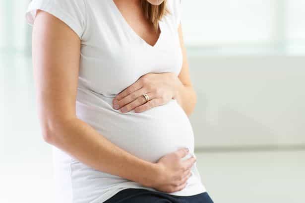 Woman’s partner sparks fury after asking for her to pay half of bills while she’s on maternity leave Woman’s partner sparks fury after asking for her to pay half of bills while she’s on maternity leave