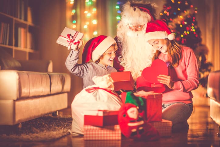 10 of the most popular Santa pressies through the years 10 of the most popular Santa pressies through the years