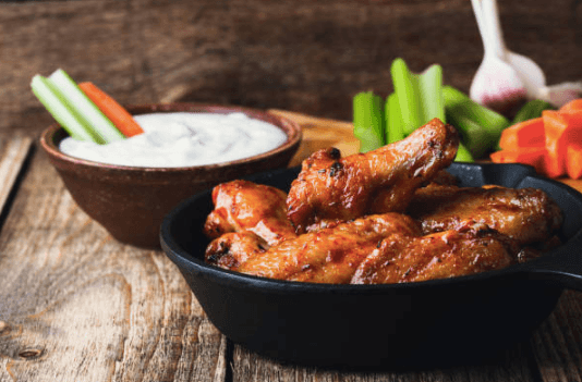 Dad visited by police after ‘unintentionally’ giving newborn son hot sauce Dad visited by police after ‘unintentionally’ giving newborn son hot sauce