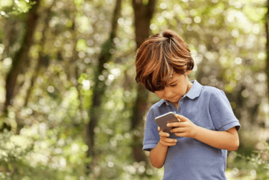 Children who own phones younger are less likely to do well in tests Children who own phones younger are less likely to do well in tests