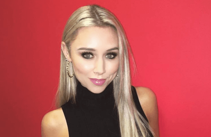 Una Healy changed her hair again but is unsure about the colour Una Healy changed her hair again but is unsure about the colour