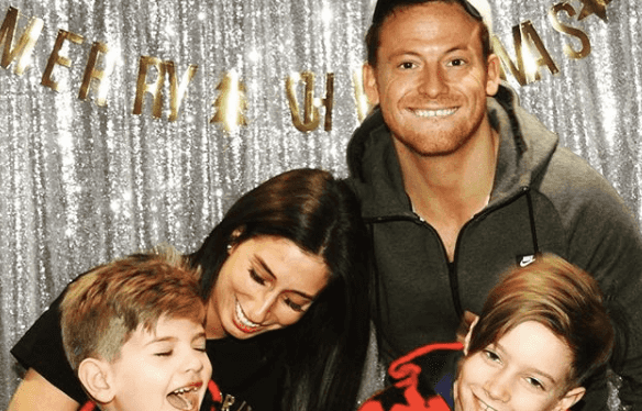 Stacey Solomon just shared the most ADORABLE family photo following pregnancy news Stacey Solomon just shared the most ADORABLE family photo following pregnancy news