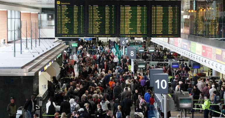 Dublin Airport release a statement after passengers subjected to overnight delays Dublin Airport release a statement after passengers subjected to overnight delays